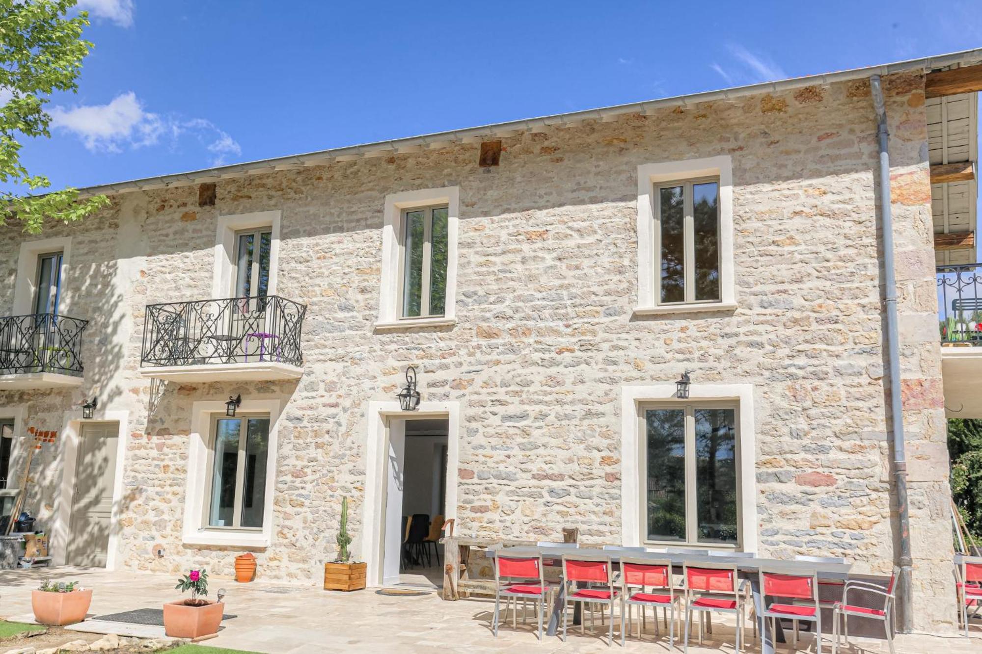 Villa Charmante Maison Avec Piscine Proche Lyon Dardilly Exterior foto